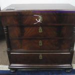 488 1233 CHEST OF DRAWERS